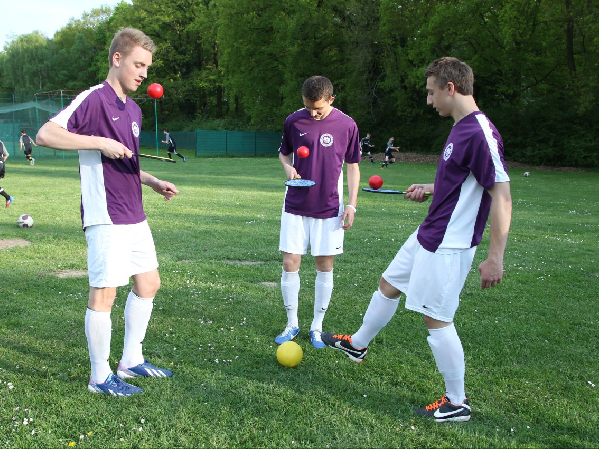 無料イベント参加募集 12 6北海道 子どものサッカー技能と知 学 を同時に伸ばしたい方必見 クーバー コーチング ジャパン ジュニアサッカーnews