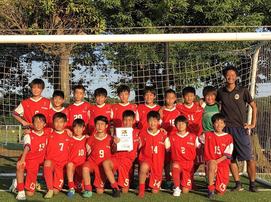 18年度第42回関東少年サッカー大会 がんばれ 千葉県代表 Vittorias Fc Jr 柏レイソルu 12 Fcアクティブ柏 ジュニアサッカーnews