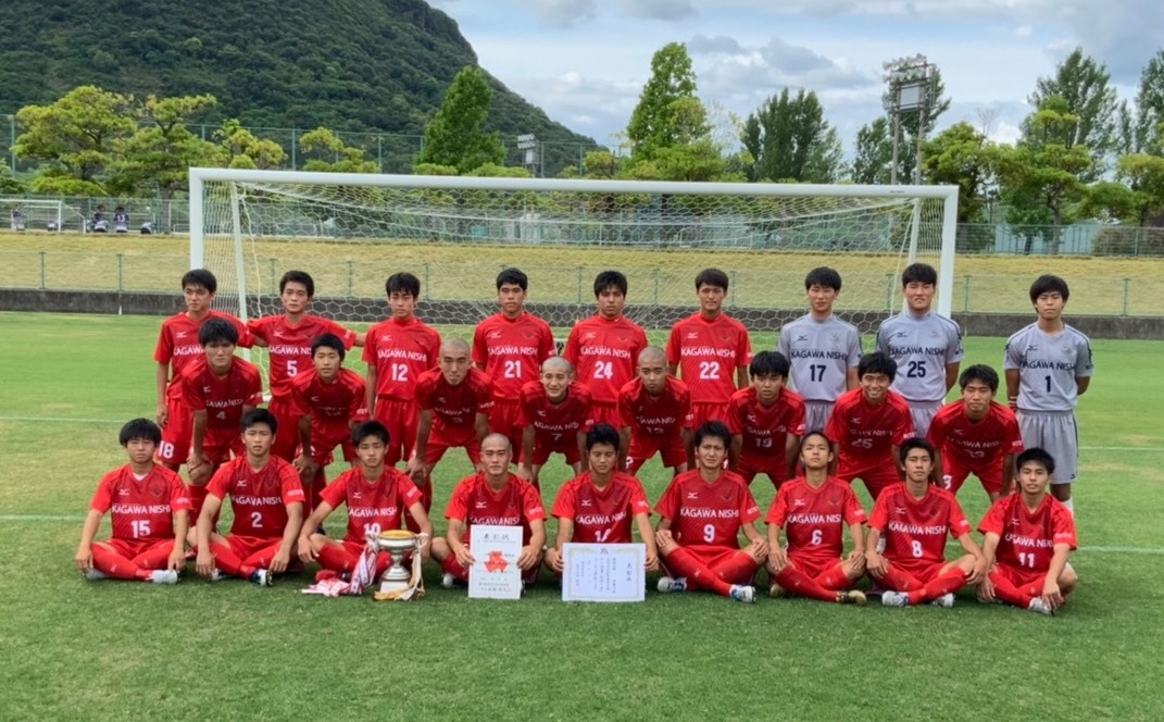 香川少年サッカー応援団 みんなのnews ガンバレ四国学院大学香川西高校 いざ全国の舞台へ 19年インターハイ出場校監督 キャプテンインタビュー特集