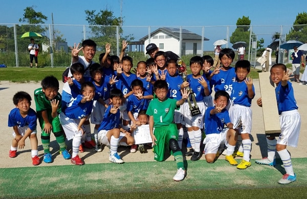 優勝写真掲載 19 Ibuki Cup U 11 福岡 優勝は油山カメリア 情報いただきました ジュニアサッカーnews