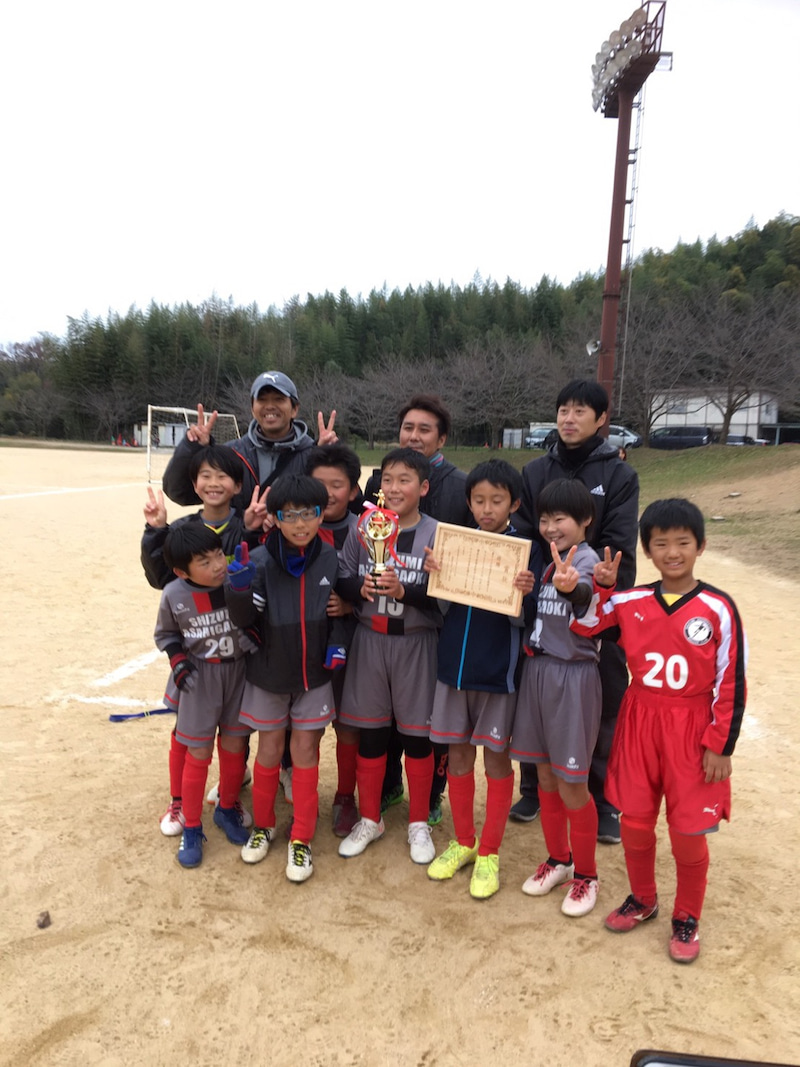 奈良少年サッカー応援団 みんなのnews 優勝は志都美旭ヶ丘 高市fc招待クリスマスリーグu 11