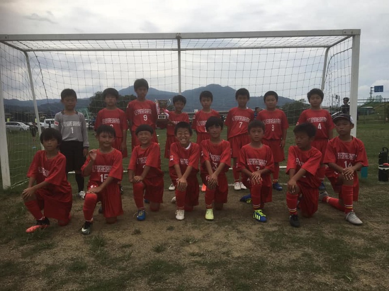 年度 第44回全日本少年サッカー大会記念イベント4年生サッカー大会 伊都予選 優勝はh L Pデポルターレ和歌山 ジュニアサッカーnews