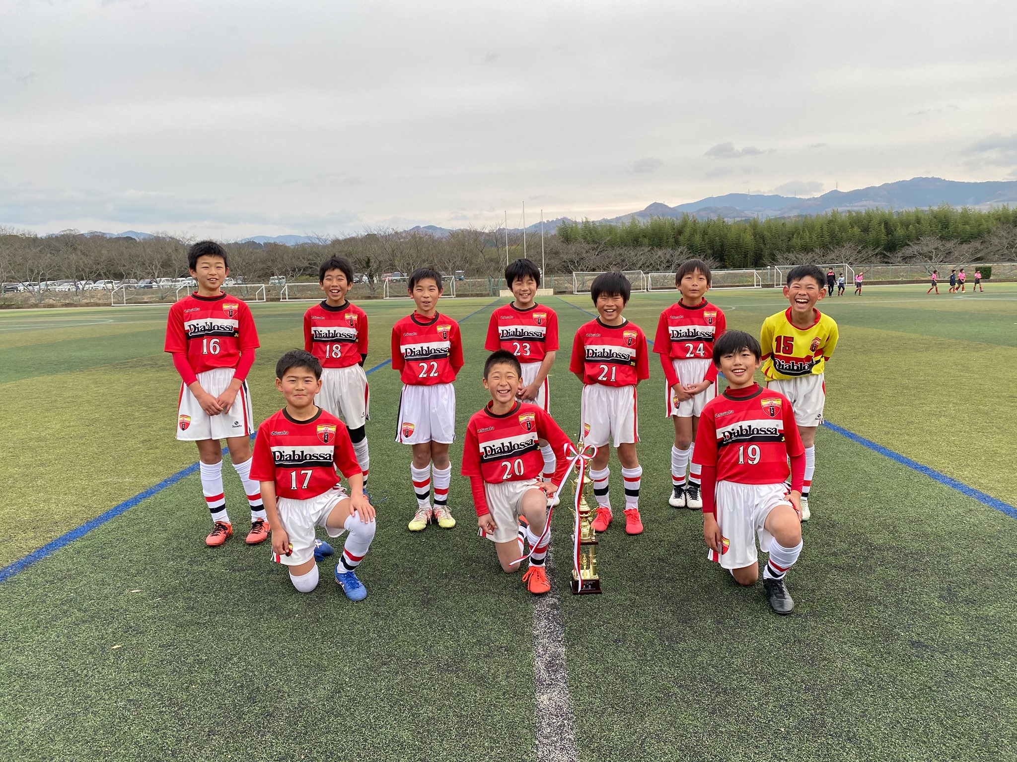 年度 第43回かつらぎサッカー大会 2部 U 11 奈良県開催 優勝はディアブロッサ高田fc A ジュニアサッカーnews