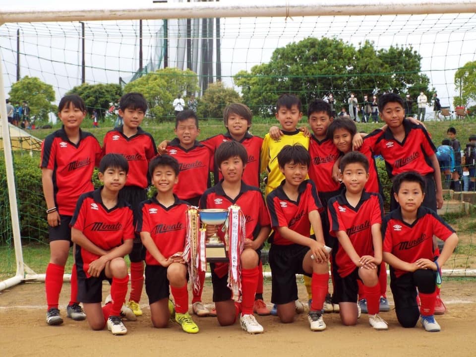 21年度 平塚市長杯争奪少年サッカー大会 高学年の部 神奈川県 延長を制して港fcが初優勝 県チャンピオンシップ進出 県西大会出場チーム一部掲載 敗者復活戦情報をお待ちしています ジュニアサッカーnews