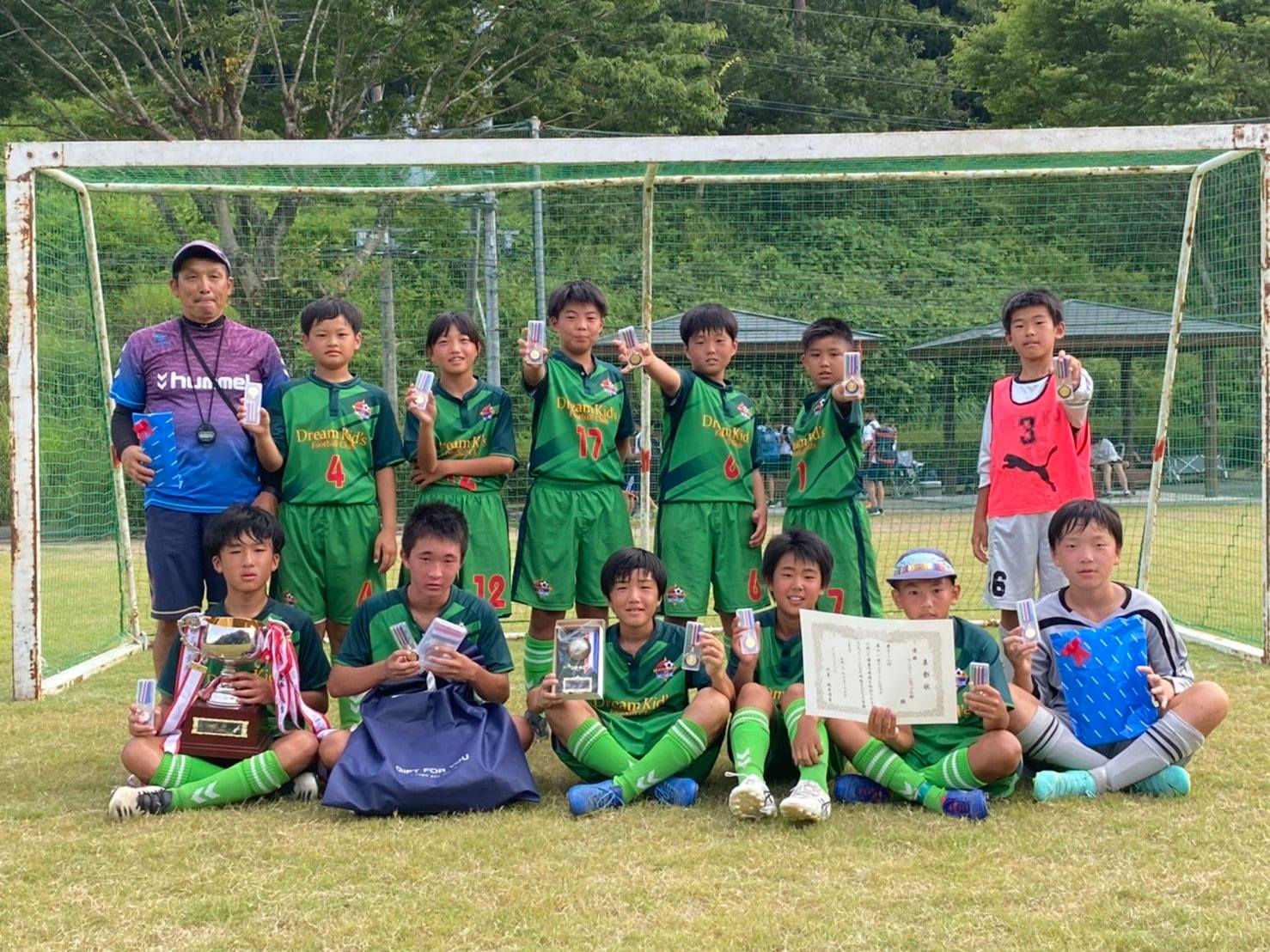 優勝チーム写真掲載 21年度 アリアーレカップu 12 大分 優勝はドリ ムキッズsc ジュニアサッカーnews